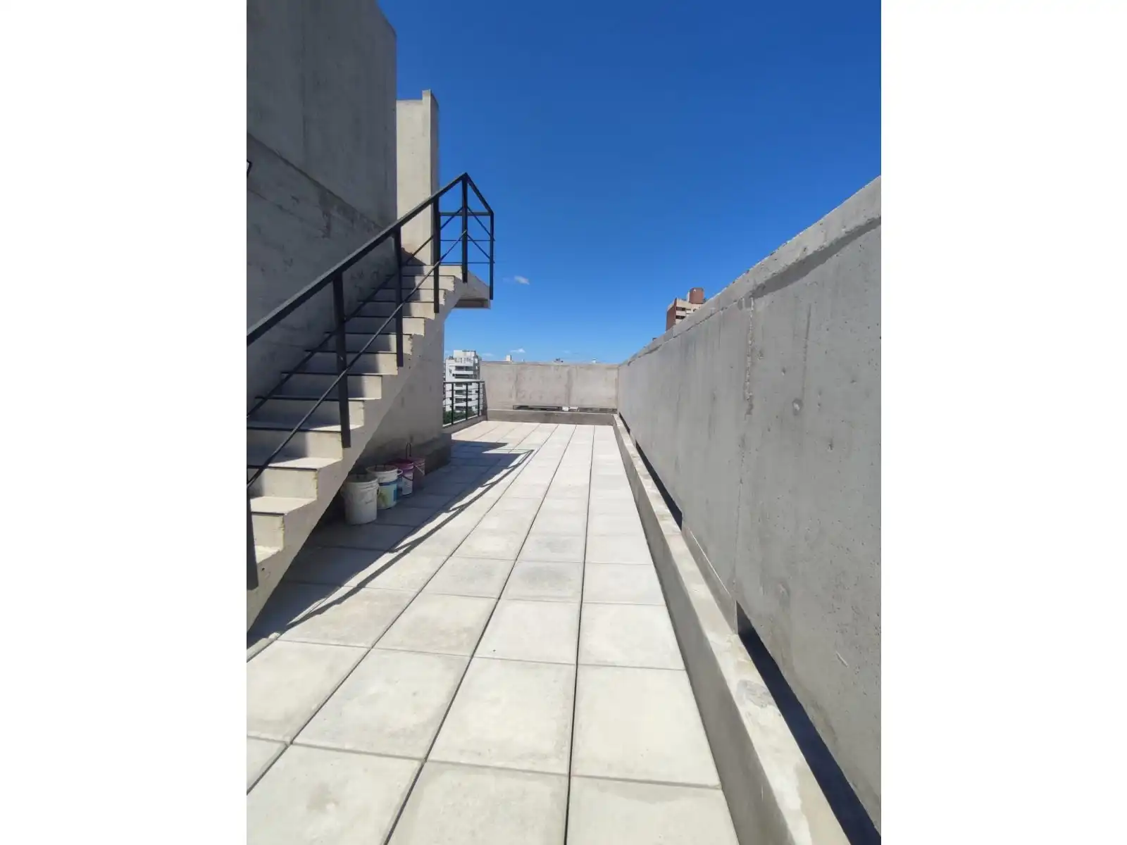 Monoambiente en venta Rosario terraza edificio