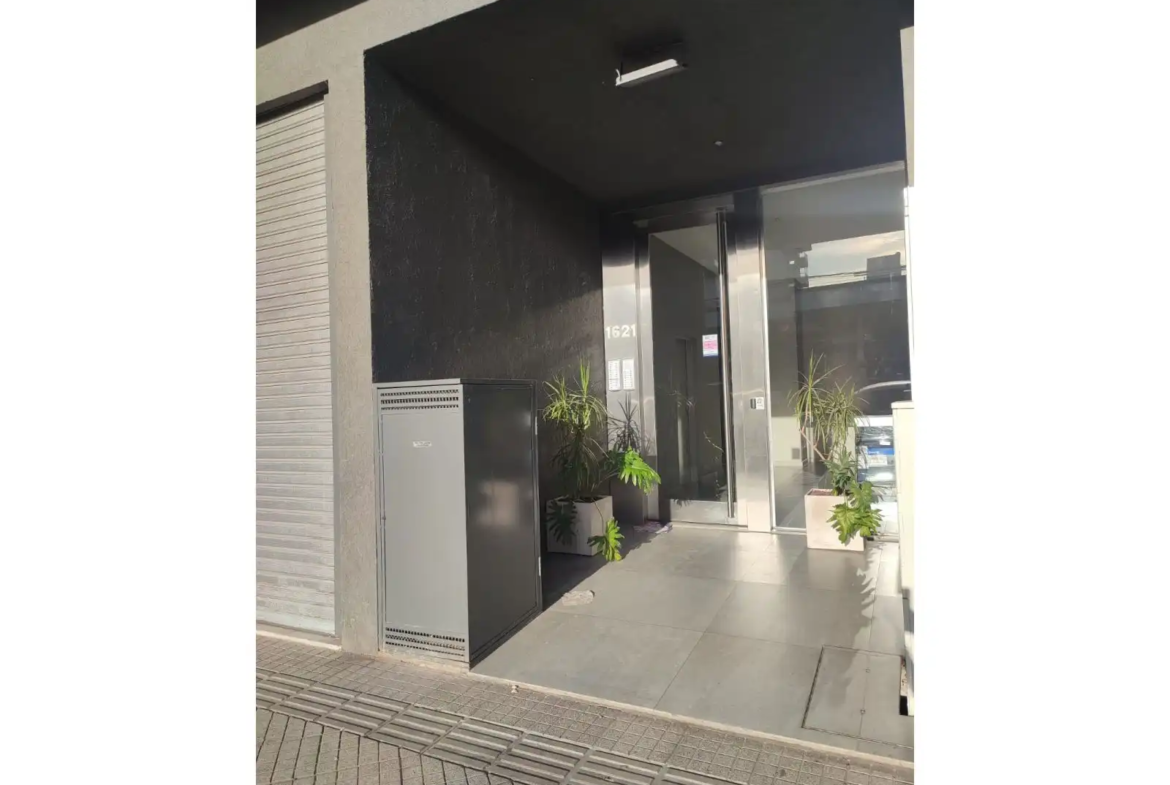 Departamento 1 dormitorio en venta Rosario ingreso edificio